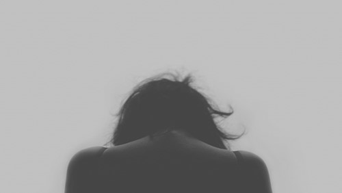 anguished woman, black and white image